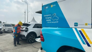 PLN Sediakan SPKLU Mobile di Ruas Tol Jawa Tengah, Catat Lokasinya!