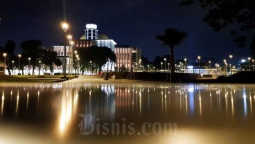 H-1 Lebaran, Warga Antusias Kunjungi Masjid Istiqlal