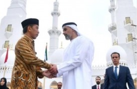 Jokowi Salat Id di Masjid Sheikh Zayed Solo, Ma'ruf di Istiqlal Jakarta