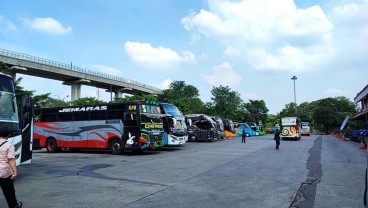 H-1 Lebaran, 14.608 Orang Mudik dari Terminal Kampung Rambutan