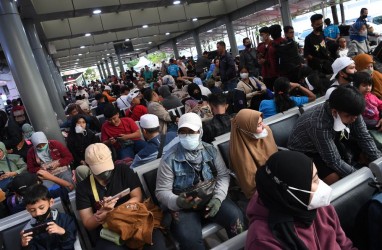 Hari Kedua Lebaran, 40.400 Penumpang Berangkat dari Stasiun Gambir dan Pasar Senen