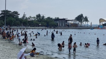 Hari Kedua Lebaran, Hampir 100.000 Orang Kunjungi Ancol dan Ragunan