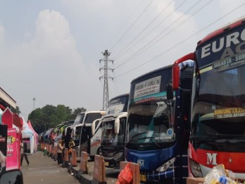 H+2 Lebaran, Ribuan Penumpang Masuk Jakarta via Kampung Rambutan