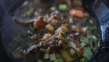 Rekomendasi Makanan Khas Purwakarta Soto Sadang di Tol Jakarta-Cikampek
