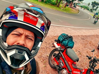 Ariel Noah Mudik Naik Motor BMW 310 GS Seharga Rp133 Juta