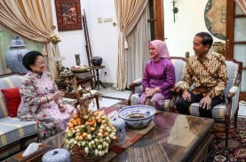 Sambangi Rumah Megawati, Jokowi Maaf-maafan Bahas…