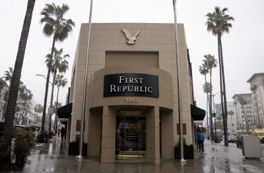 Saham First Republic Bank Anjlok 54 Persen, Potensi Diambil Alih Regulator AS