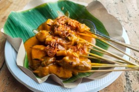 6 Makanan Khas Sumatera Barat yang Terkenal Menggoyang…