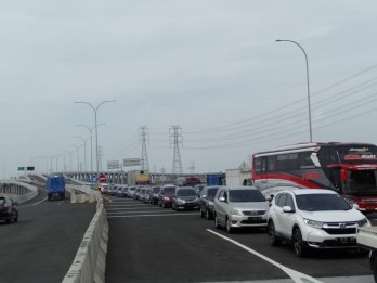 Arus Balik Lebaran, One Way dari Tol Semarang Menuju Cikampek Dimulai Malam Ini