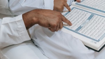 Kandungan Surat Luqman Ayat 13-14, Penting untuk Diamalkan