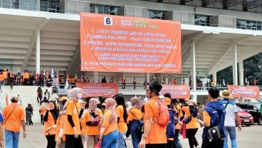 May Day Fiesta, Ratusan Buruh Mulai Padati Istora Senayan