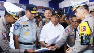 Menko PMK, Kakorlantas Polri dan Dirut Jasa Raharja Gelar Pelepasan Mudik