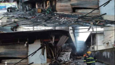 Update Kondisi Terkini Malang Plaza Kebakaran, Barang Dagangan Habis Dilalap Si Jago Merah