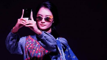 Bos Honor Siap Basmi iPhone, Sindir Spek dan Baterai Rendah