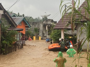 Sungai Meluap, Desa Kuang Dalam Timur OKU Terendam Banjir