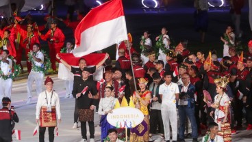 Flairene Candrea Pakai Baju Adat Bali Panji Semirang di Pembukaan Sea Games 2023
