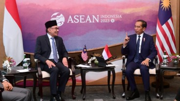 Bertemu PM Malaysia di KTT Asean, Jokowi Bahas Perlindungan Pekerja Migran