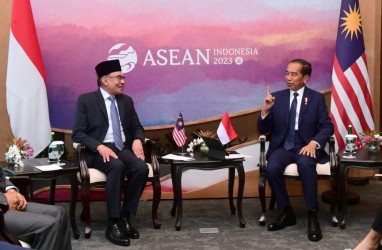 Bertemu PM Malaysia di KTT Asean, Jokowi Bahas Perlindungan Pekerja Migran