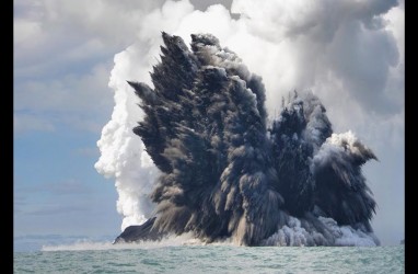 Wow! Peneliti Temukan 19.000 Gunung Berapi Bawah Laut, Masih Aktif?