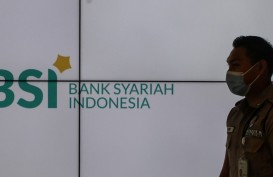 Survei: 35 Persen Responden Muslim RI Gunakan Layanan Bank Syariah, BSI (BRIS) Terbesar