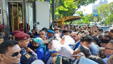 Kader PAN Cekcok dengan Keamanan KPU Saat Daftarkan Caleg Pemilu 2024
