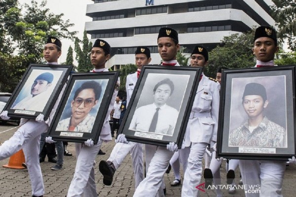 Tragedi Trisakti Dan Kerusuhan 13 15 Mei 1998 Sejarah Kelam Reformasi