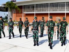 Panglima TNI Yudo Margono Mutasi 18 Pati, Siapa Saja?
