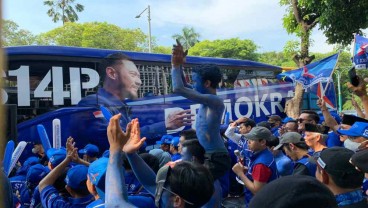 Partai Demokrat Daftarkan Bacaleg ke KPU Siang Ini, Simpatisan Sambut Meriah