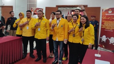 Golkar Resmi Daftarkan Bacaleg ke KPU, Incar 20 Persen Kursi DPR