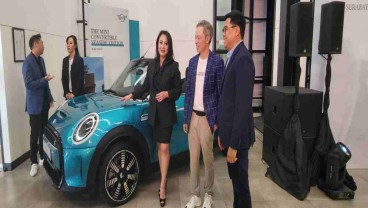 Penjualan Mobil Mini di Surabaya Digenjot Hingga 15 Persen