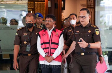 Johnny Plate Jadi Tersangka Korupsi BTS, Jokowi Akan Hormati Proses Hukum