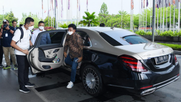 Johnny G Plate Tersangka, Ini Mobil Supermewah yang Sering Digunakan Menkominfo