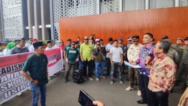 Dinilai Tak Bisa Tertibkan Kendaraan Besar, Massa Aksi Minta Kadishub Sumsel Dicopot