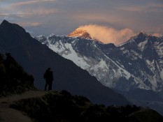 Pendaki Gunung Temukan Fakta Tidak Biasa di Puncak Everest, Tidak Ada Salju Lagi!