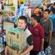 Malaysia Panic Buying Air Mineral, Warga Adu Mulut dan Berebut di Supermarket