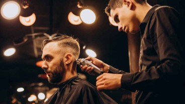 10 Model Potongan Rambut Pria yang Rapi dan Keren