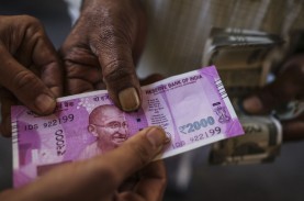 Fakta-fakta India Tarik Uang Kertas 2.000 Rupee Secara…