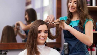 9 Model Potongan Rambut Wanita 2023, Cantik dan Kekinian