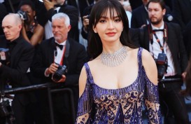 Raline Shah Pakai Kebaya Mewah di Cannes Film Festival 2023