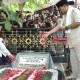 Setelah Ganjar Ziarah ke Bung Karno, Muncul Prabowo ke Makam Gus Dur, Anies Kapan?