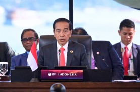 Jokowi Minta MK Jadi Wasit yang Adil Jelang Tahun…