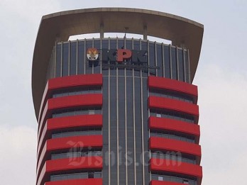 KPK Geledah Kantor Kemensos, Temukan Bukti Perkara Bansos PKH 2020-2021