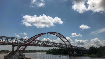Jembatan Kahayan Menjadi Ikon Kota Palangka Raya Yang Banyak Dikunjungi Wisatawan