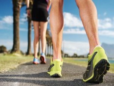 Kenali Gejala dan Cara Cegah Kelainan Kaki saat Berjalan