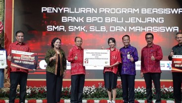 BPD Bali Salurkan Beasiswa Senilai Rp1 Miliar