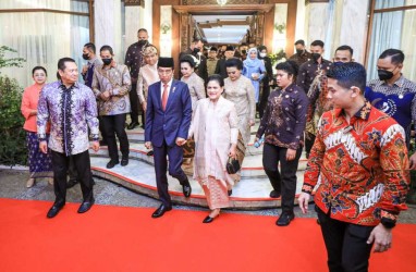 Presiden Jokowi dan Wapres Ma'ruf Amin Hadiri Akad Nikah Putra Komisaris Sahid Group