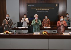United Tractors (UNTR) Targetkan Penjualan Emas Naik pada 2024 Berkat Tambang Baru