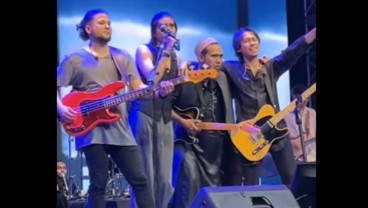 Sakti Kembali Manggung Bareng Sheila on 7 setelah Hijrah, Fans Nostalgia Hal Ini