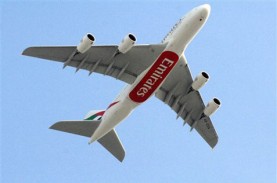Pesawat Raksasa Airbus A380 Emirates Bakal Mendarat…