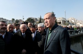 Ragam Kontroversi Erdogan, Putra Penjaga Pantai yang Ingin "Kuasai" Bumi